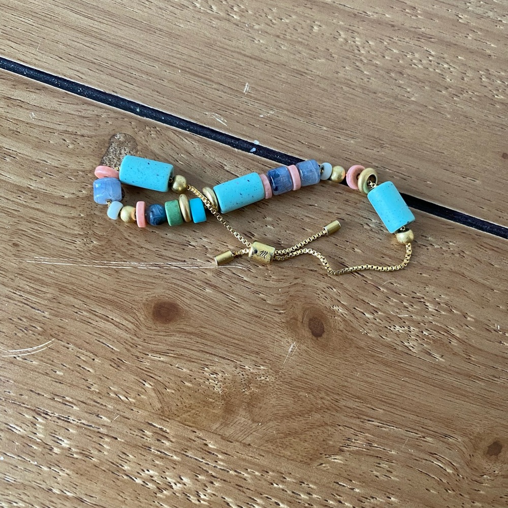 MADEWELL Gold Adjustable Beaded Bracelet with Turquoise and Pastel Accents